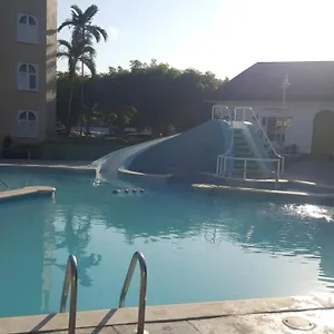 27 Ocho Rios