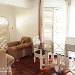 Columbus Heights 26 F Ocho Rios